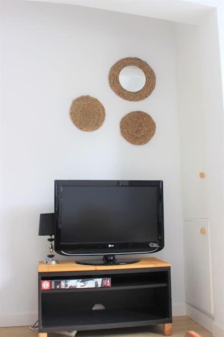 Ferienwohnung Vibescoruna: Espacioso Apartamento A Pie De Playa A Coruña Exterior foto